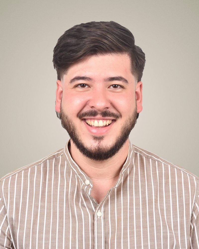 Austin Simões-Gomes Profile Picture